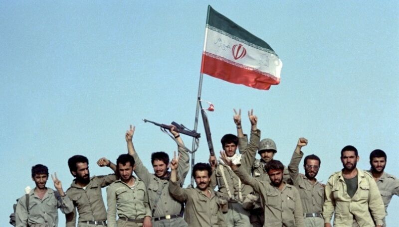 minorités religieuses Iran pendant guerre imposée 1980 1988