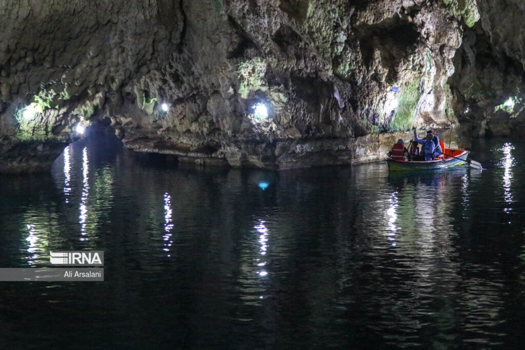 grotte aquatique Saholan (Iran)